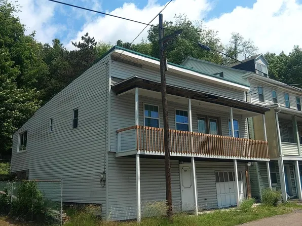 2219 High St, Mahanoy Plane, PA 17949
