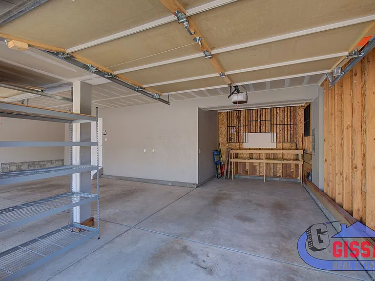 705 Witchhazel Ct — Photo 52