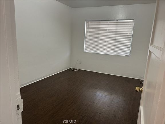 4th image of 165 N 16th St APT D
