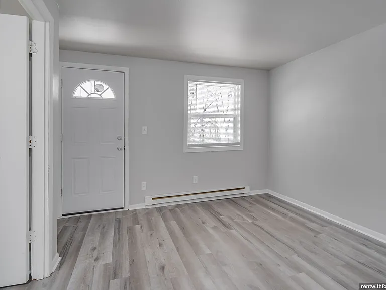 1031 Hunt Ave — Photo 19