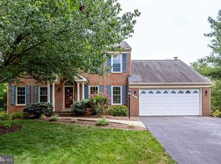 43459 Ridgeview Pl, Ashburn, VA 20147