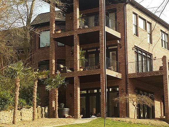 2nd image of 15731 Eagleview Dr