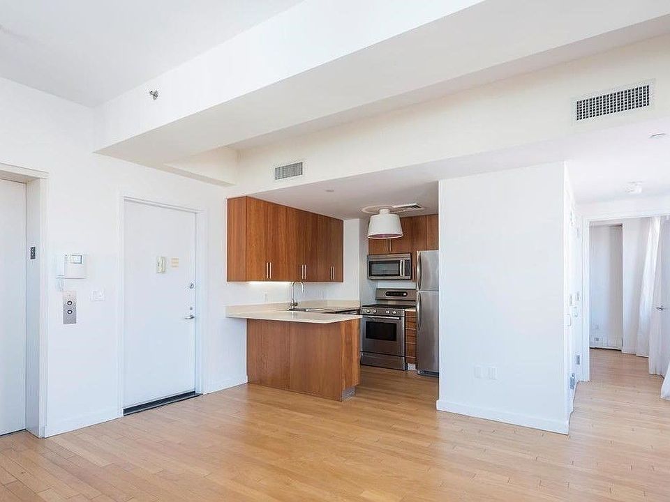 1st image of 180 Hester St #C