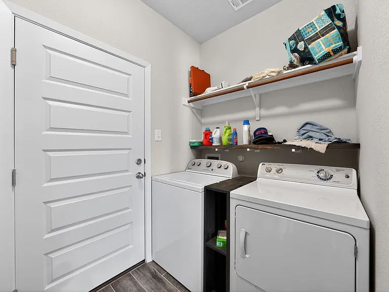 20703 Ridgeview Rd — Photo 27