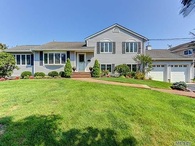 1st image of 2 Stillwater Ave