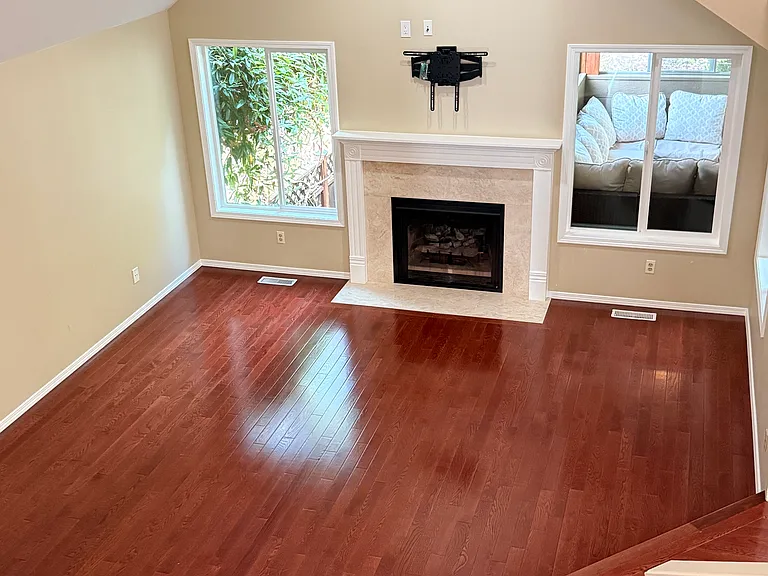 31426 47th Pl SW — Photo 4