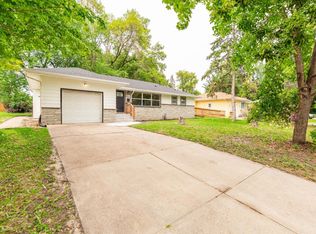 5907 Upton Ave N, Brooklyn Center, MN 55430