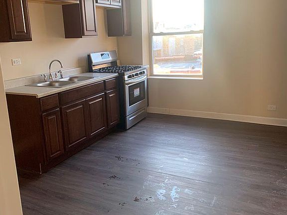 4th image of 3009 W 19th St #3S