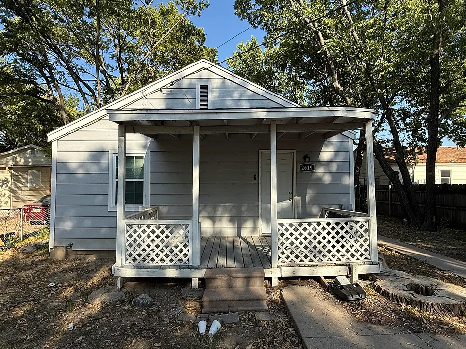 2619 N Jackson Ave #2619