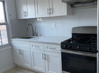 8848 Hollis Court Blvd, Queens Village, NY 11427