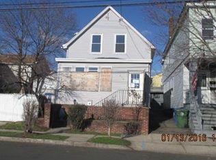 415 Augustine Pl, Perth Amboy, NJ 08861