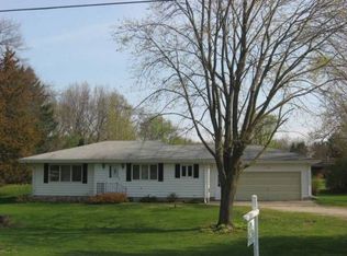 3940 W Wisconsin St, Dixon, IL 61021