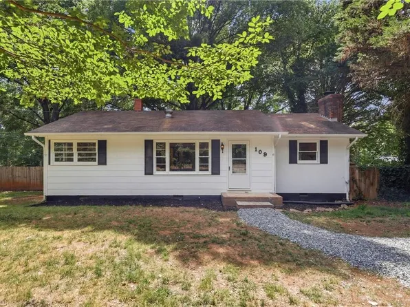 109 Pratt Rd, Kernersville, NC 27284