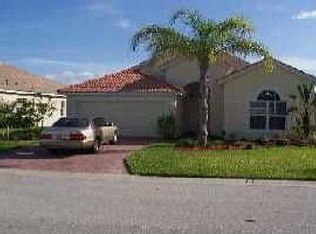 6814 74th Street Cir E, Bradenton, FL 34203