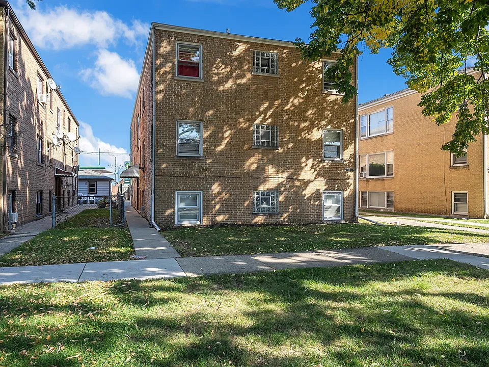 2743 N 72nd Ct #2E