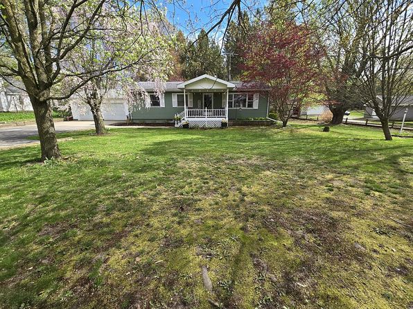 6101 W Beard Rd, Perry, MI 48872