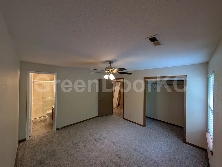900 Fall Meadow Ln — Photo 11