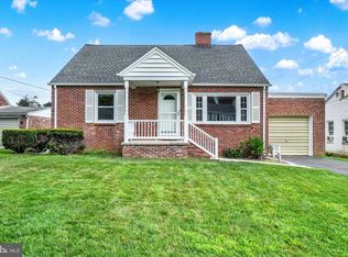 1129 Ruxton Rd, York, PA 17403
