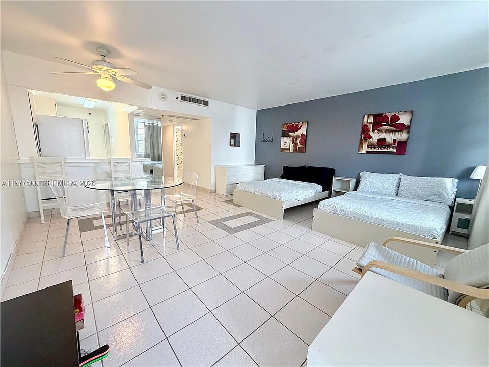 1st image of 100 Lincoln Rd #304