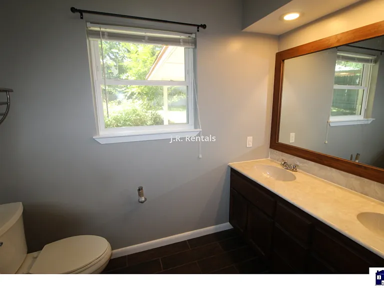 616 Manning Dr — Photo 10