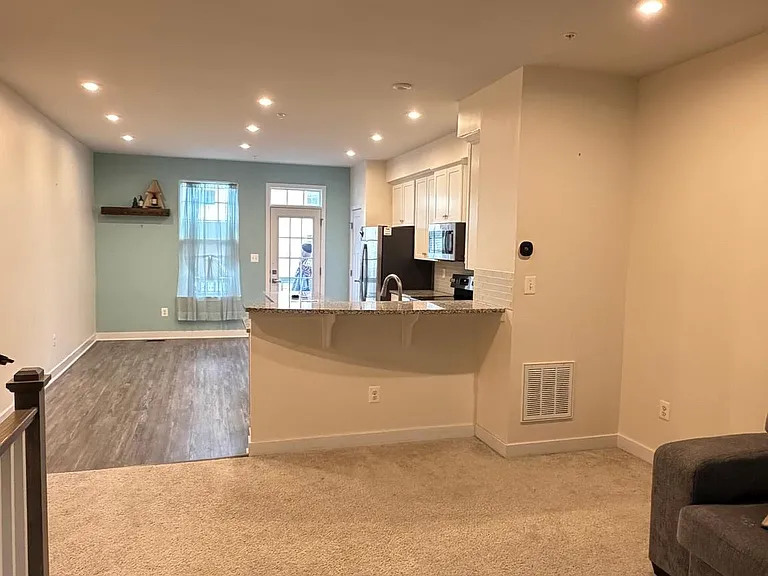 4812 Crest View Dr — Photo 12
