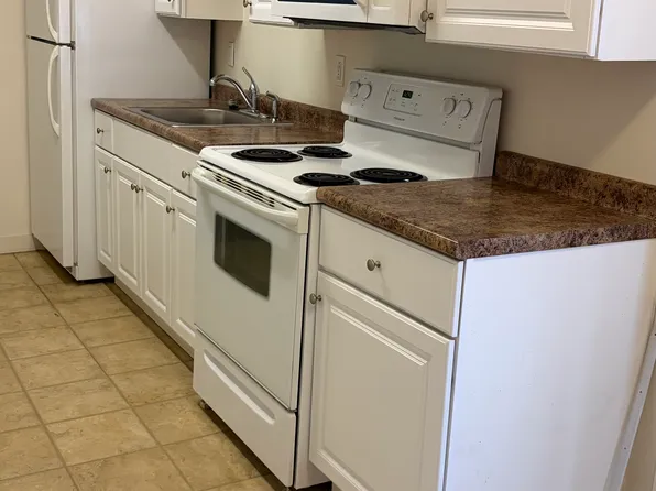 158 High St APT 202, Belfast, ME 04915