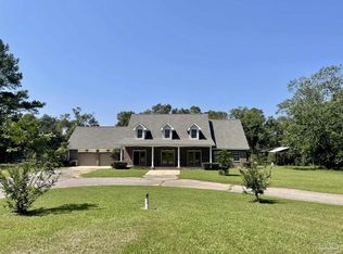 5200 Tildon St, Milton, FL 32570