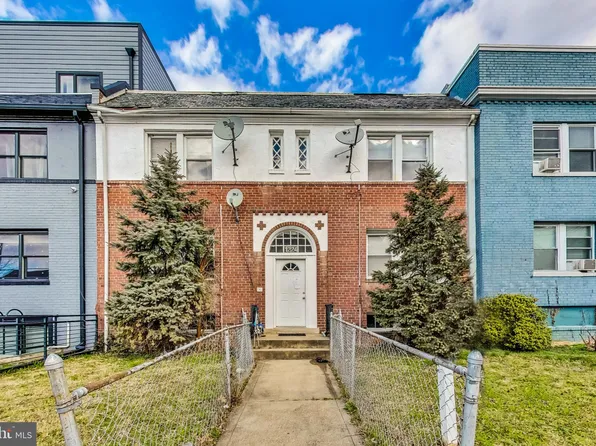 1224 Raum St NE, Washington, DC 20002