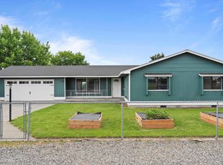 8504 W Livingston Rd, Pasco, WA 99301