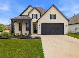 425 Lost Creek Trl, Waxahachie, TX 75165
