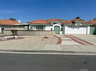 2736 Maple Dr, Hemet, CA 92545