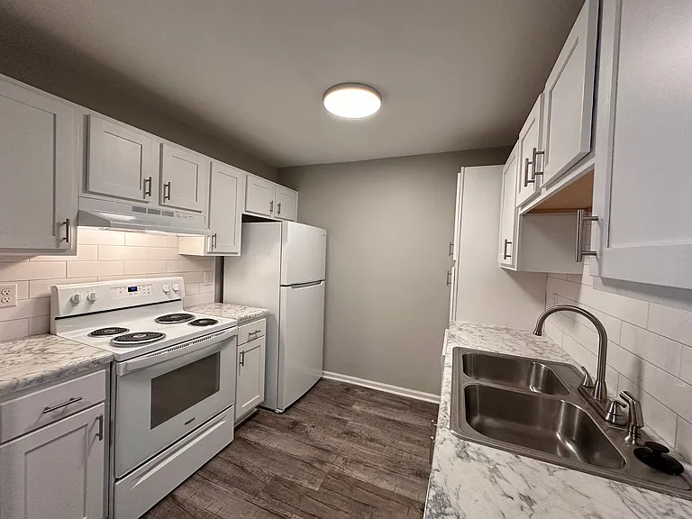 Rocky View Apartment Homes — Photo 50