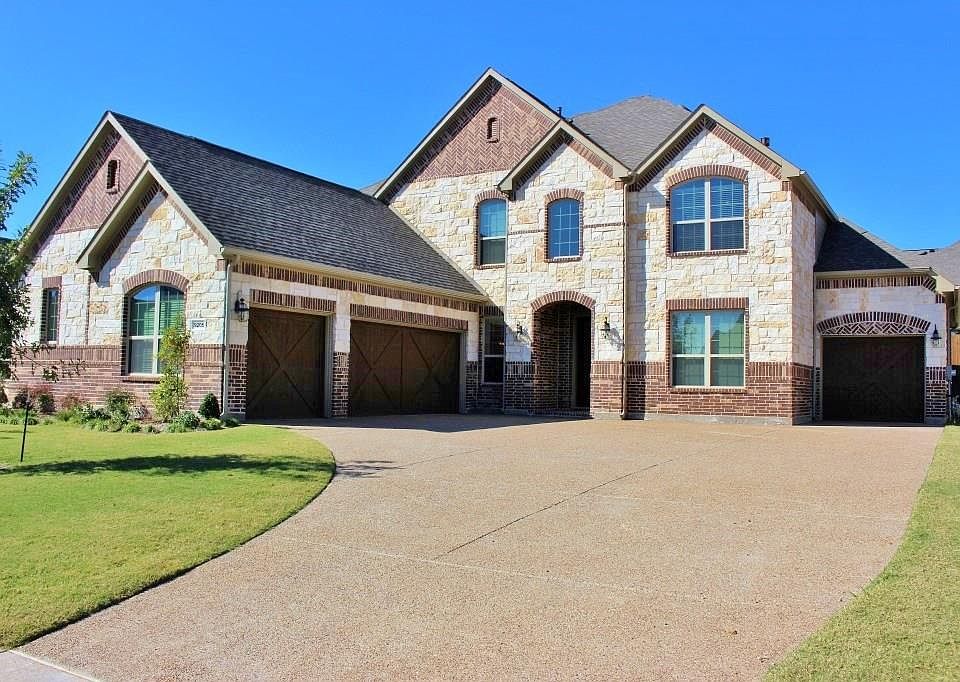 1st image of 9205 Waters Ln