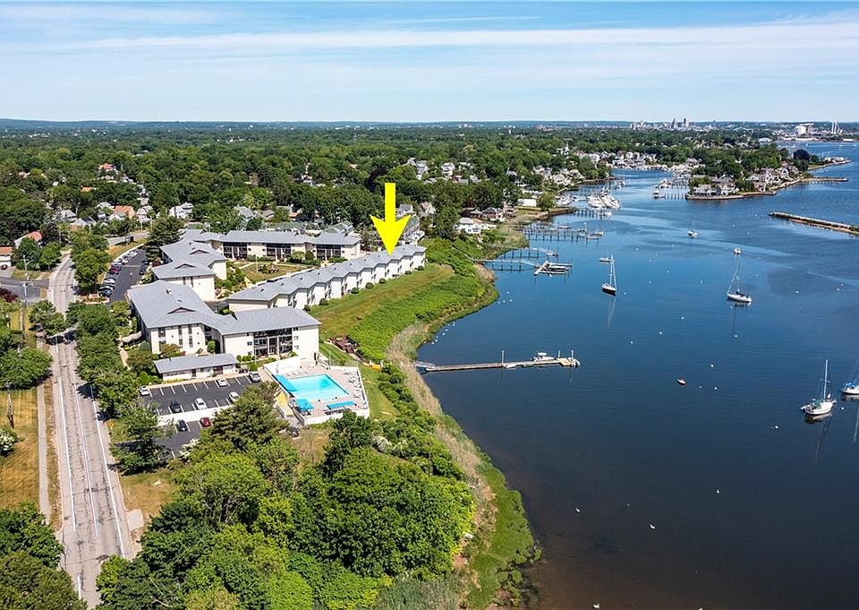 400 Narragansett Pkwy UNIT D1, Warwick, RI 02888 Zillow