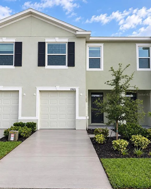 17621 Spanish Oak Loop