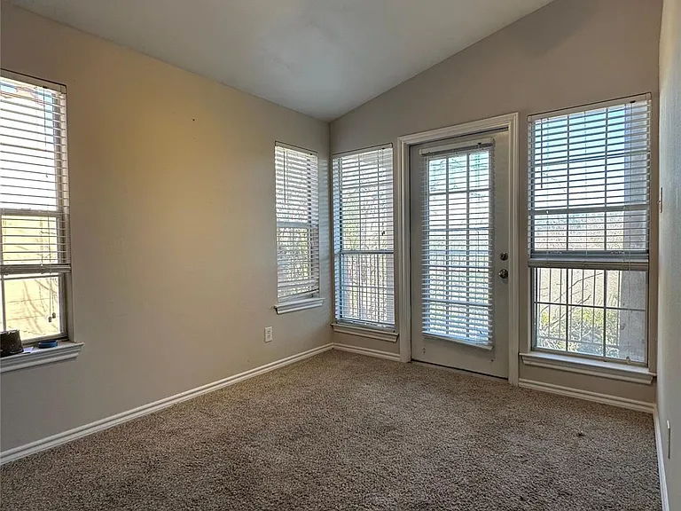6804 N Capital Of Texas Hwy #822 — Photo 4