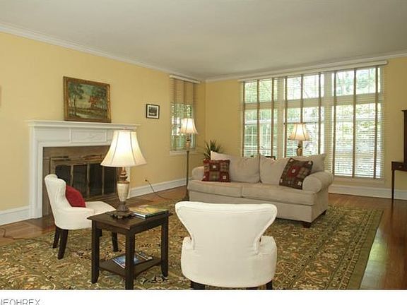4th image of 2350 Ardleigh Dr