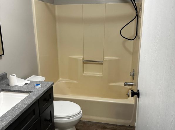 15316 Krueger St APT C