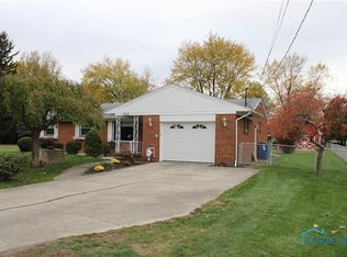 535 Nora Dr, Perrysburg, OH 43551