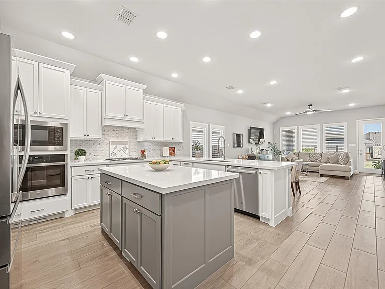 8922 Flounder Ridge Dr — Photo 7