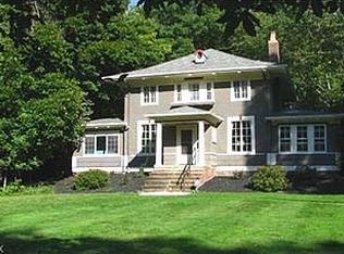 1591 Compton Rd, Cleveland Heights, OH 44118