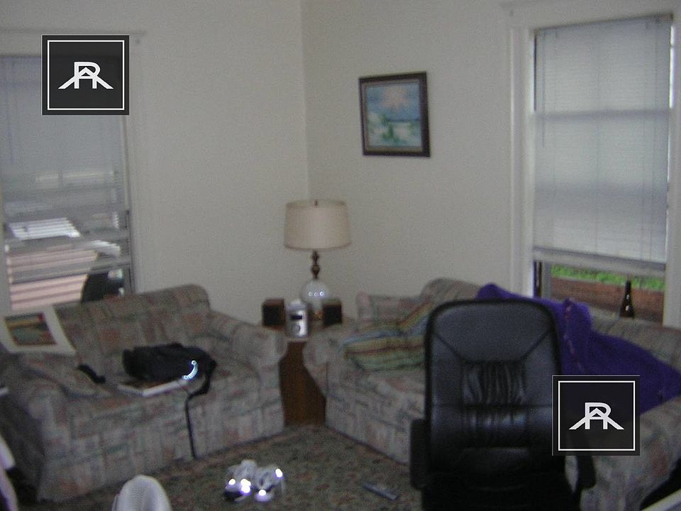 2nd image of 58 Church St Unit 1