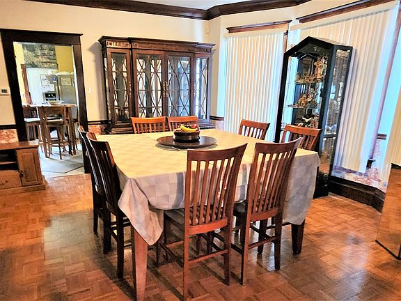 5th image of 1431 Leahy St