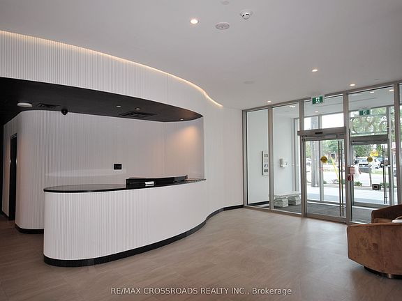 2nd image of 689 The Queensway #516