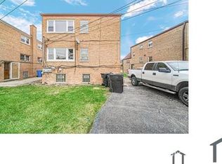 7900 S Whipple St #2, Chicago, IL 60652