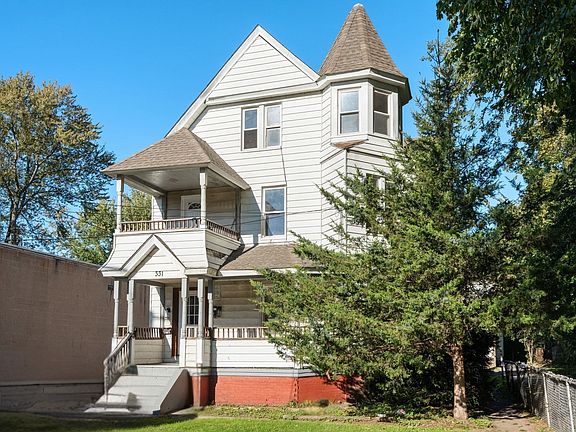 2nd image of 331-337 Main St