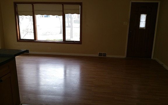 3rd image of 21236 Butterfield Pkwy