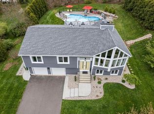 16 Scott Ln, Cromwell, CT 06416