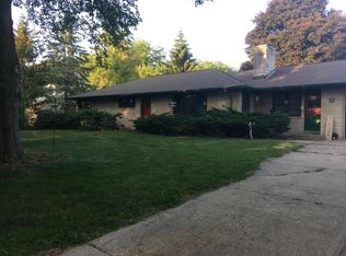 1210 Leon Ter, Brookfield, WI 53005