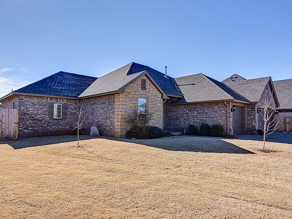 2nd image of 5116 SW 126th Pl
